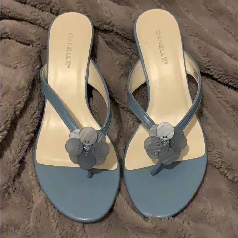 Blue shoes. Size 7